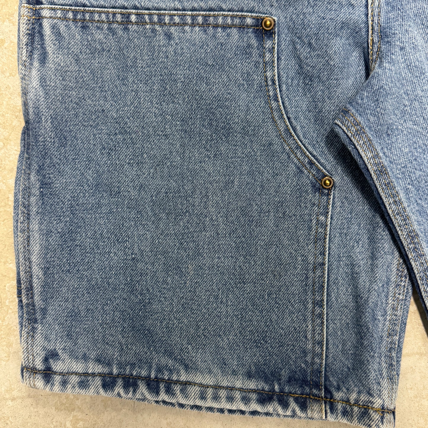 (30) 90s Carhartt Double Knee Shorts B79 DST