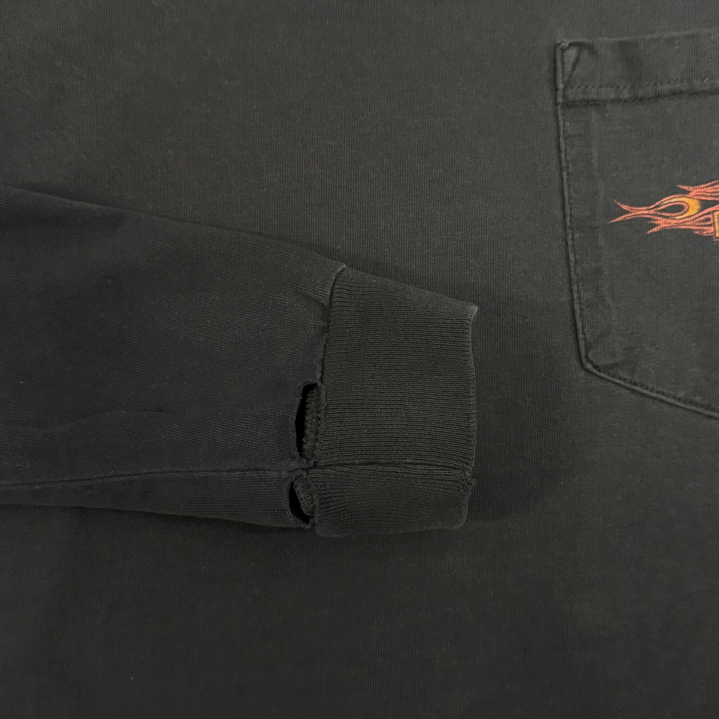 (M) 2006 Harley Davidson Longsleeve Pocket Shirt