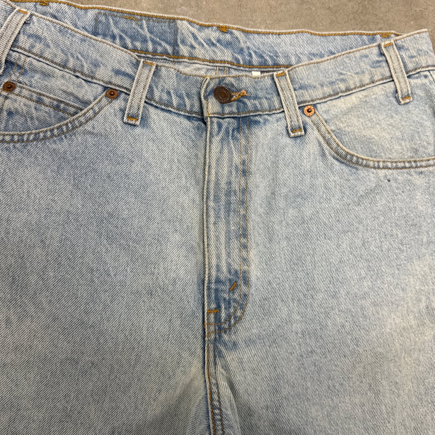 (34) Vintage Levi’s Orange Tab Jean Shorts