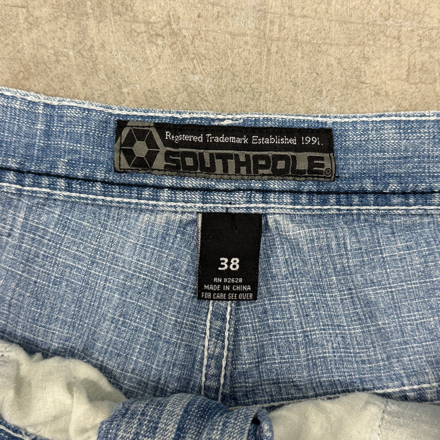 (36) Vintage Southpole Jean Shorts