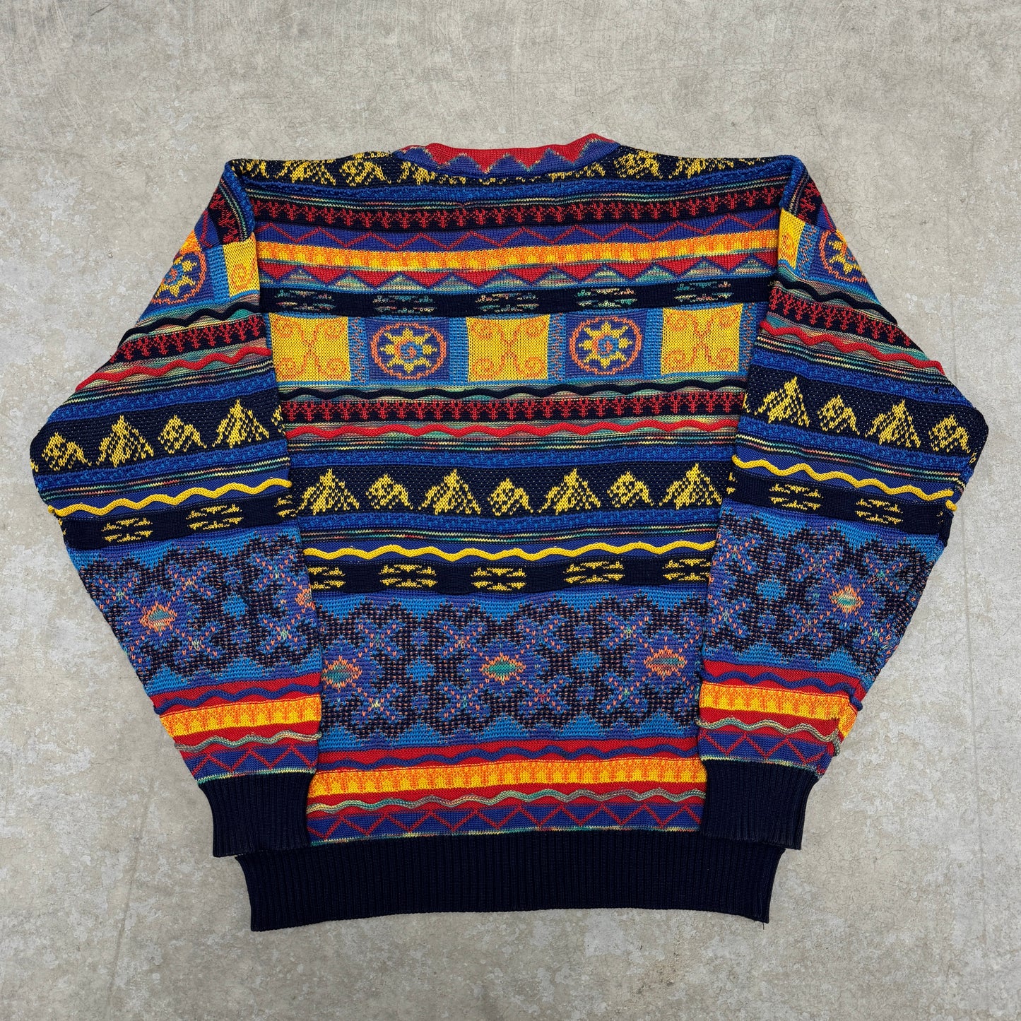 (L) Vintage ATG 3D Knit Sweater