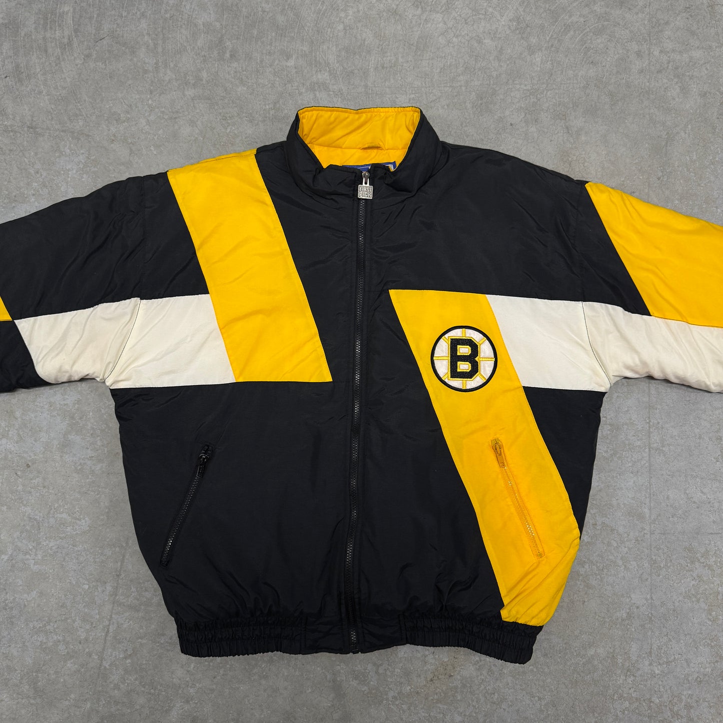 (L) 90s Boston Bruins Puffer Jacket