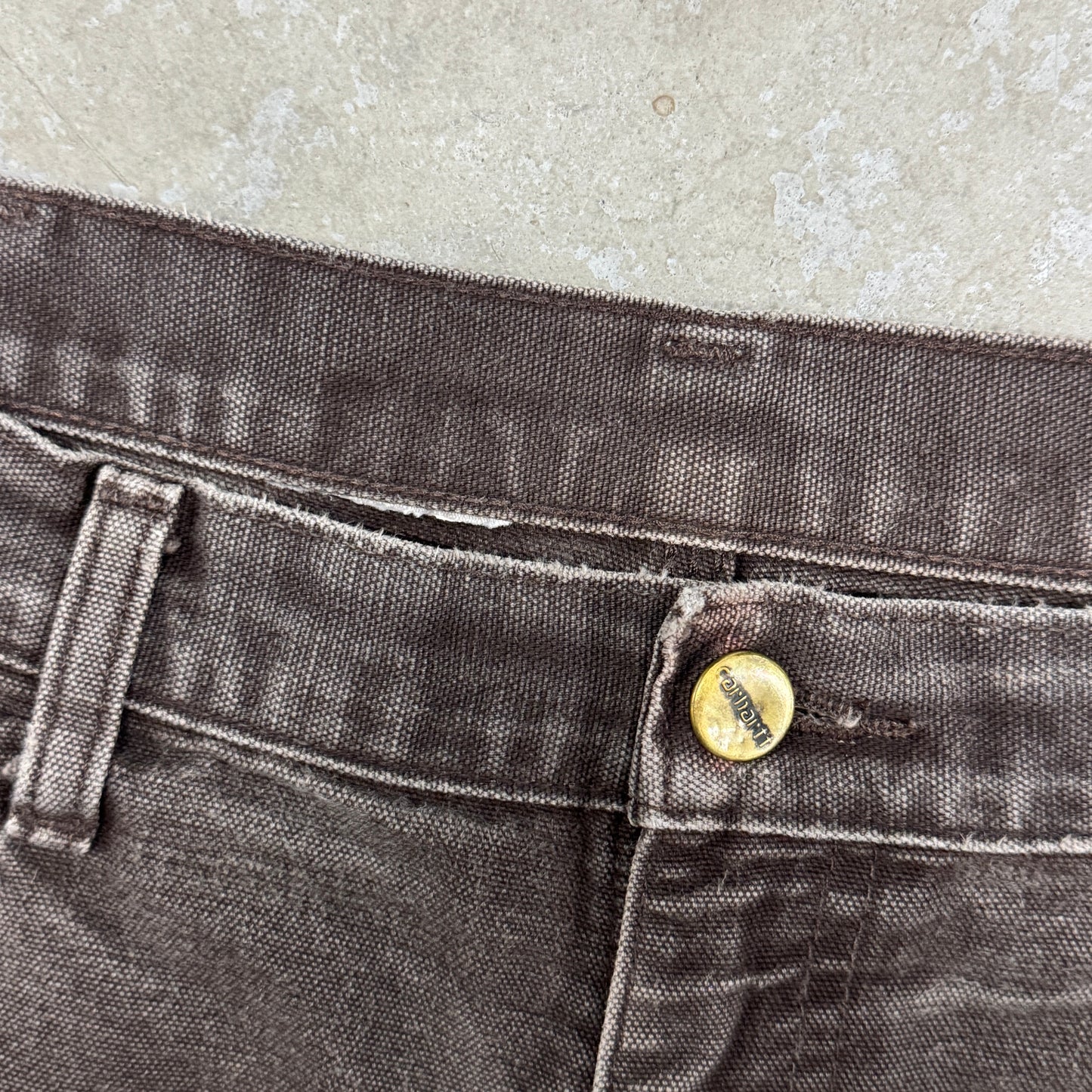 (32) Vintage Carhartt Double Knee Shorts