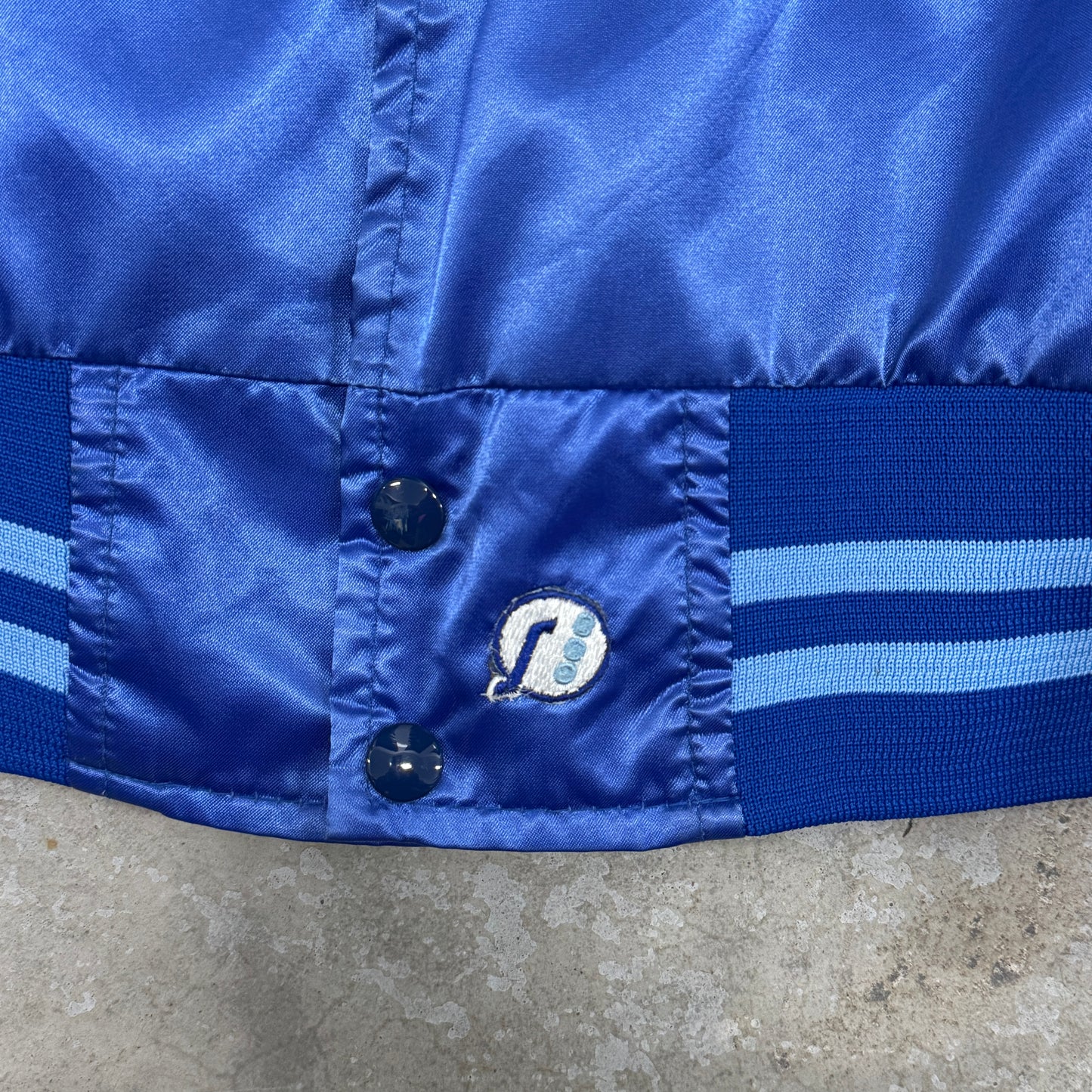 (L) Vintage Toronto Blue Jays Satin Jacket