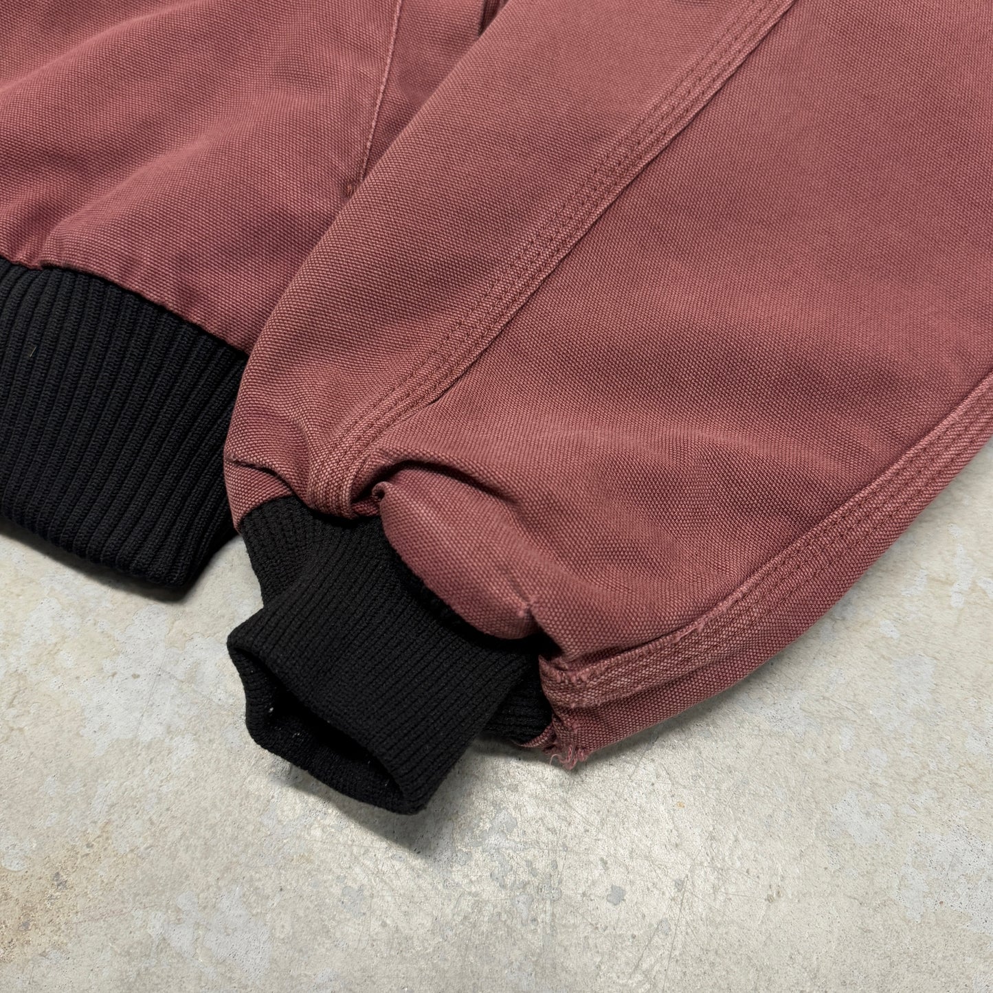 (XL) 90s Carhartt Santa Fe Redwood
Jacket