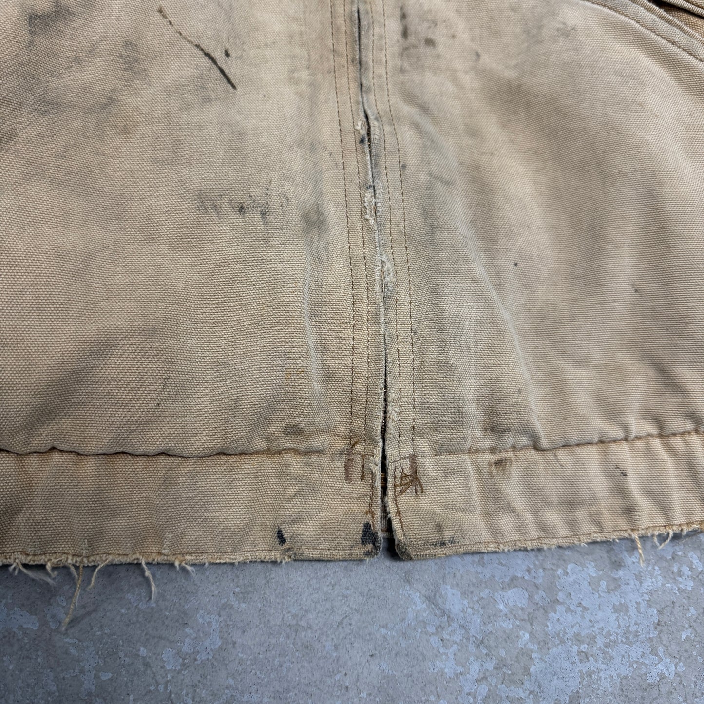 (M/L) 90s Carhartt Detroit Jacket