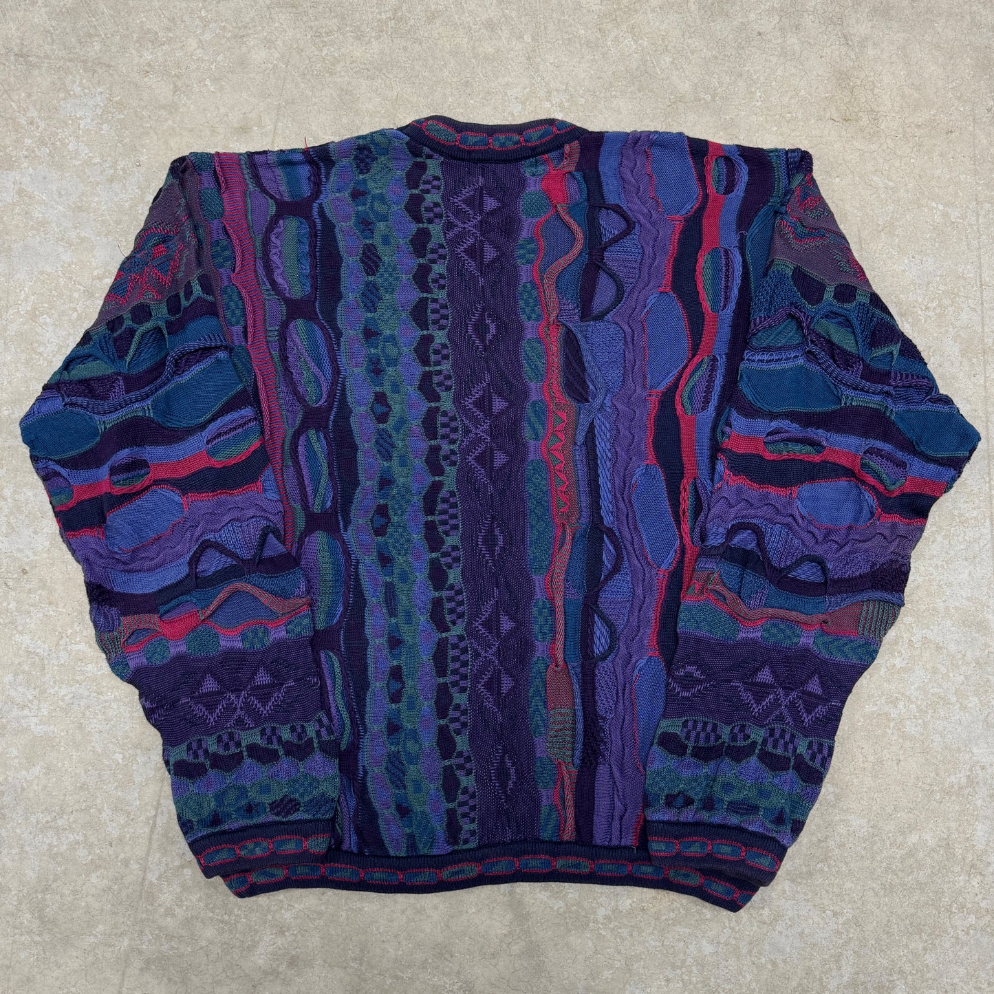 (L) Vintage Tundra 3D Knit Sweater