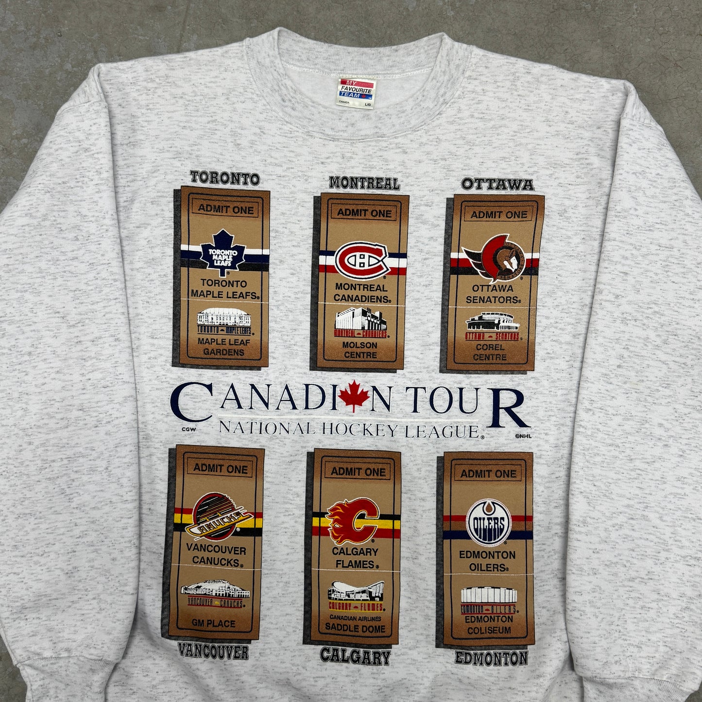 (L) Vintage Canadian Tour NHL Crewneck